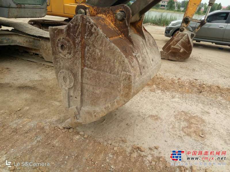 山东出售转让二手6500小时2010年徐工XE210挖掘机