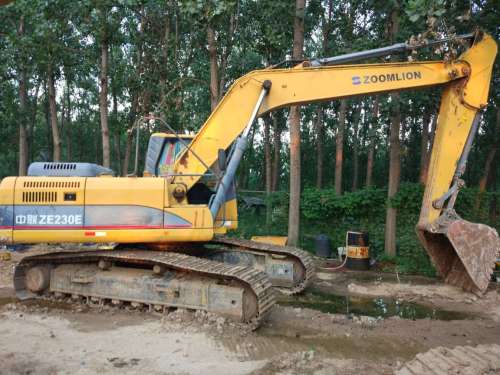 山东出售转让二手1000小时2011年中联重科ZE230E挖掘机
