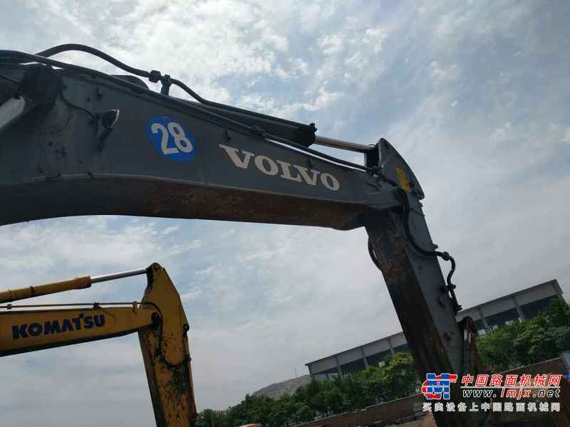 内蒙古出售转让二手7800小时2011年沃尔沃EC360BLC挖掘机