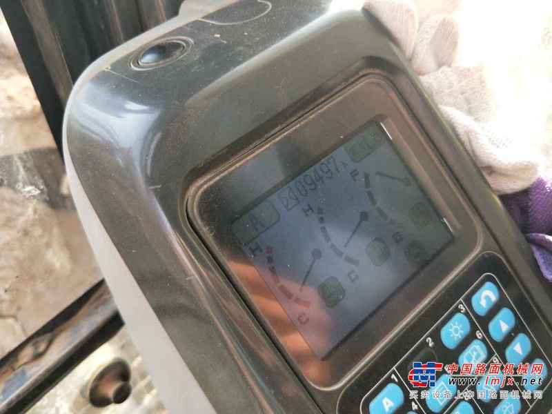 山西出售转让二手9000小时2011年小松PC270挖掘机