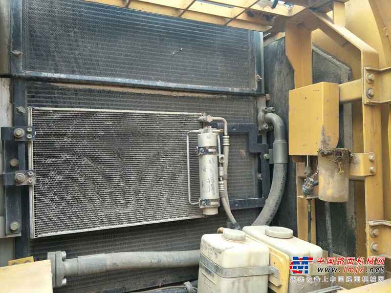 甘肃出售转让二手6000小时2011年柳工CLG925D挖掘机