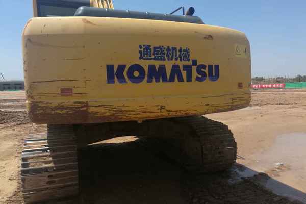 山西出售转让二手5600小时2011年小松PC220挖掘机