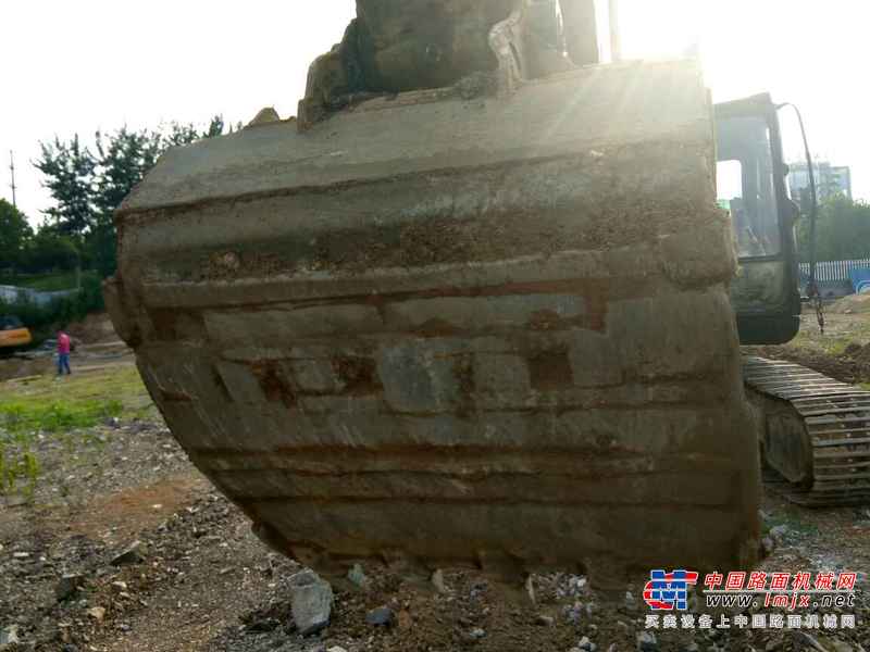 山东出售转让二手16000小时2003年日立ZX230挖掘机