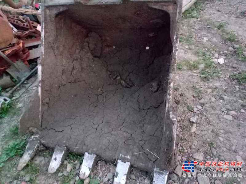 黑龙江出售转让二手18000小时2004年大宇DH220LC挖掘机