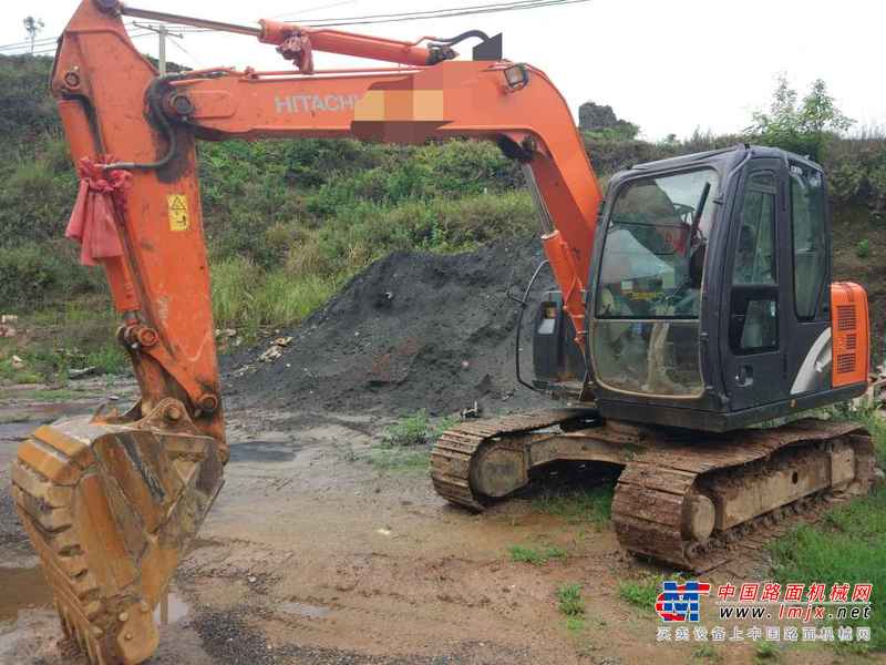 云南出售转让二手4000小时2014年日立ZX70挖掘机