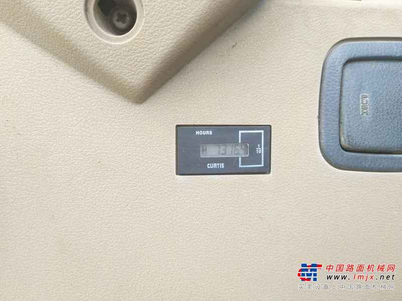 河北出售转让二手8000小时2012年斗山DH300LC挖掘机