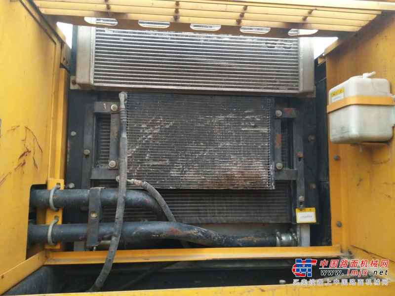 山东出售转让二手4500小时2012年山重建机JCM933D挖掘机