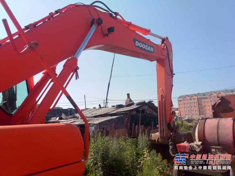 黑龙江出售转让二手8000小时2008年斗山DH220LC挖掘机