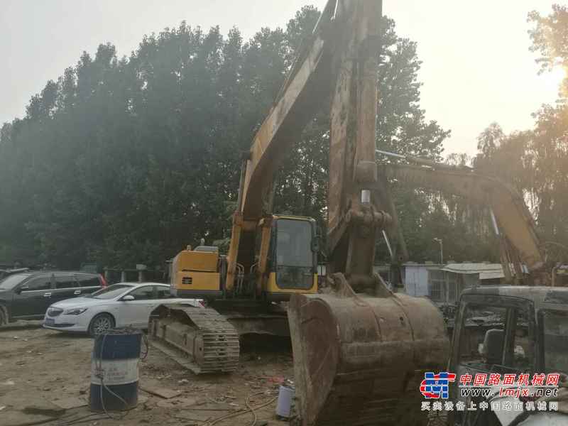山东出售转让二手9840小时2010年山重建机924C挖掘机