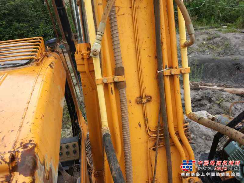 云南出售转让二手6000小时2007年现代R210LC挖掘机