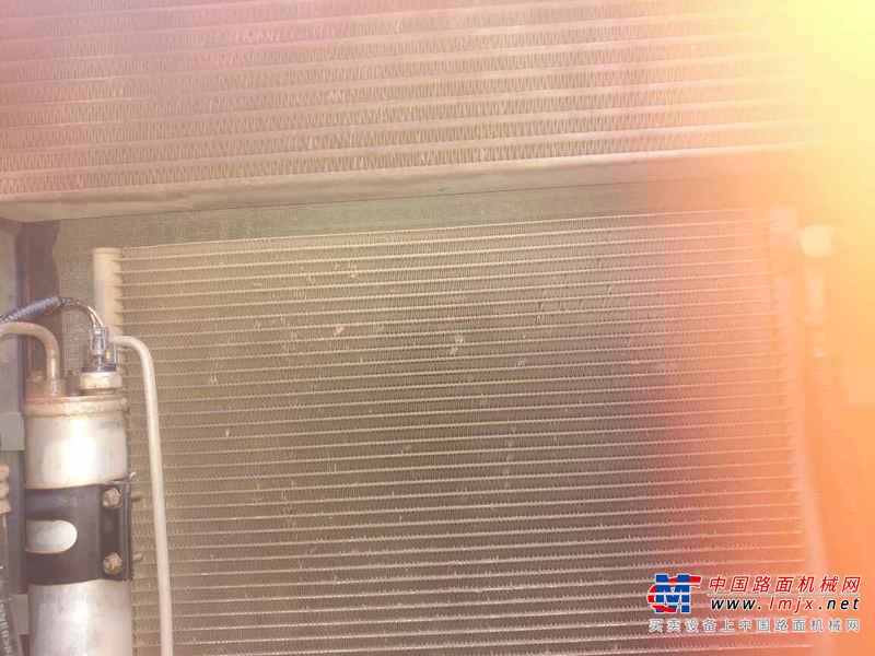 江西出售转让二手6500小时2012年日立ZX200LC挖掘机