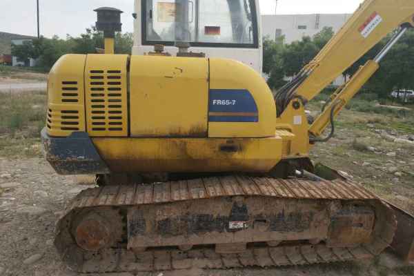 内蒙古出售转让二手8000小时2008年福田雷沃FR65挖掘机