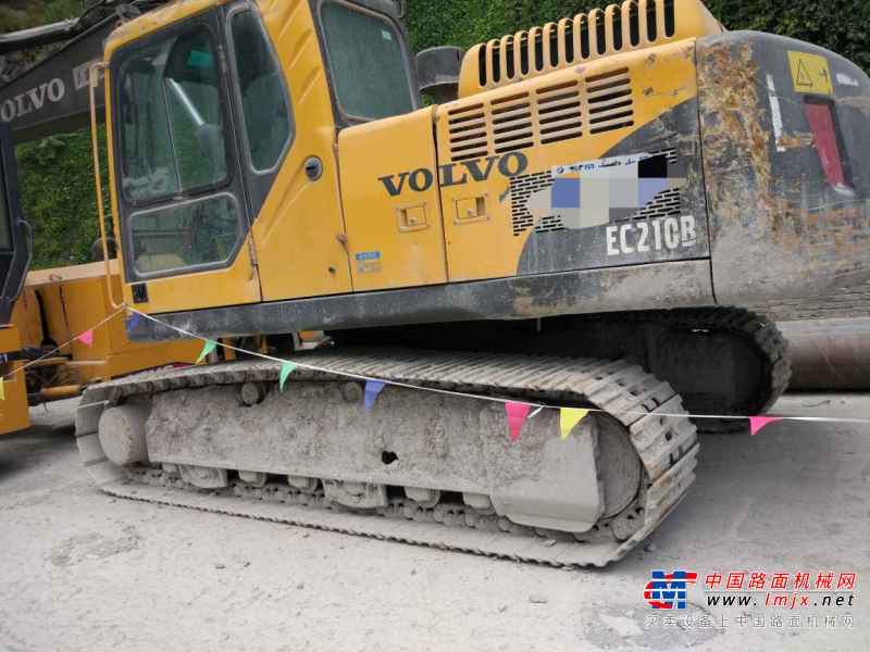 云南出售转让二手5000小时2011年沃尔沃EC210B挖掘机