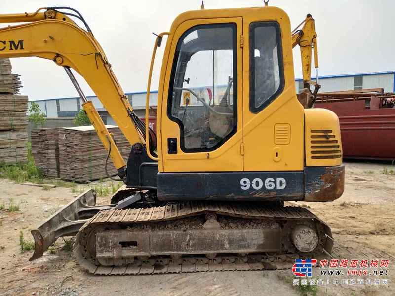 山东出售转让二手4500小时2013年山重建机JCM906D挖掘机