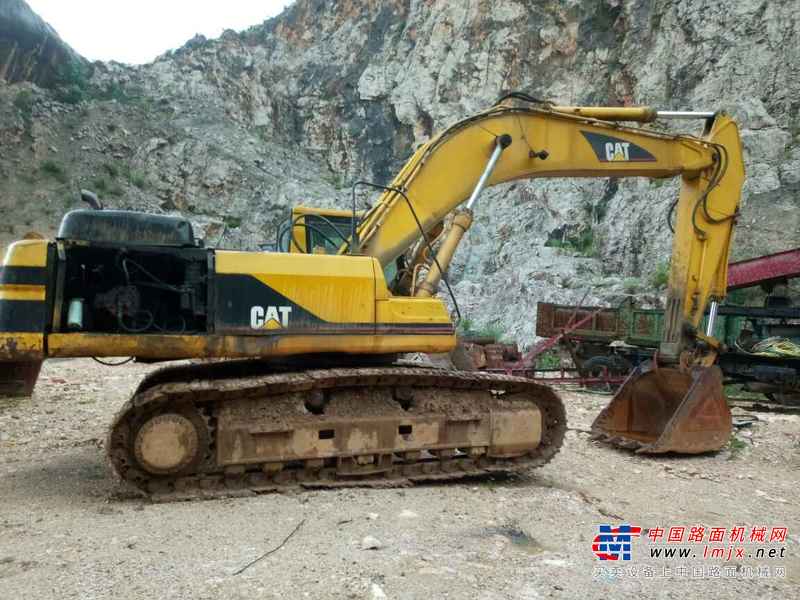 贵州出售转让二手19000小时2003年卡特彼勒330B挖掘机