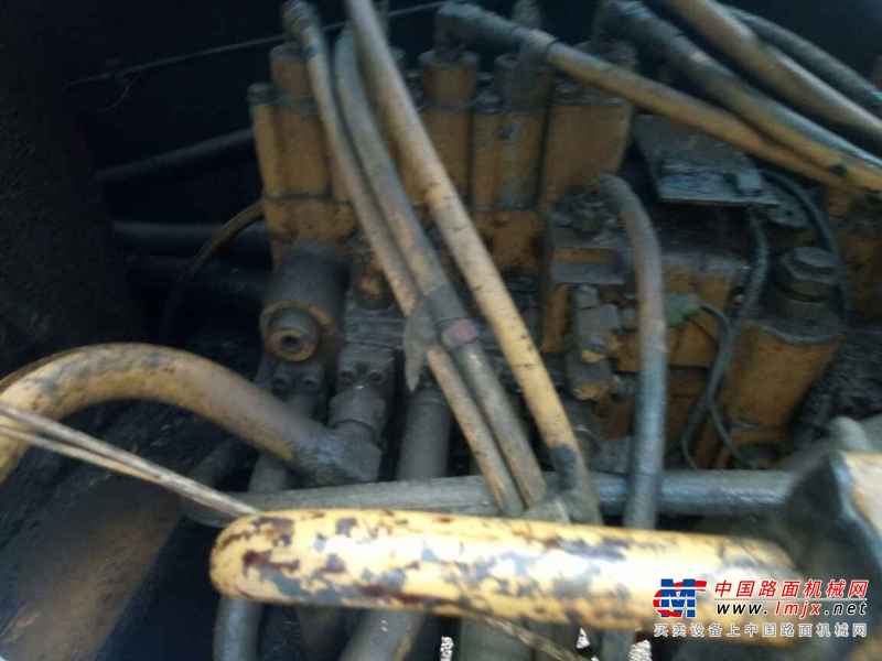 贵州出售转让二手19000小时2003年卡特彼勒330B挖掘机
