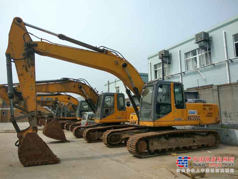 山东出售转让二手6973小时2011年徐工XE260C挖掘机