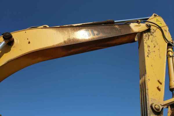 内蒙古出售转让二手4000小时2012年临工LG6250挖掘机