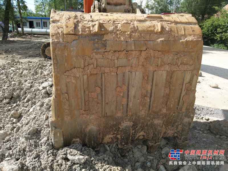 甘肃出售转让二手8000小时2011年日立ZX330挖掘机