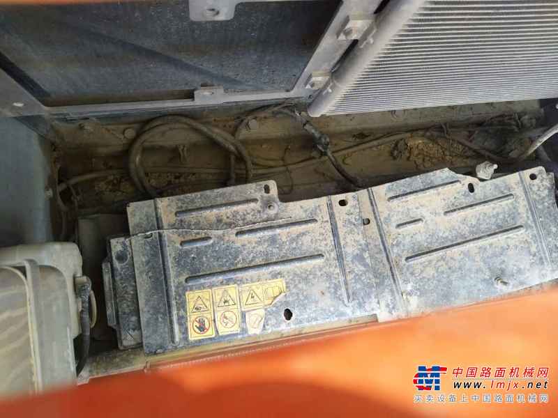 甘肃出售转让二手8000小时2011年日立ZX330挖掘机