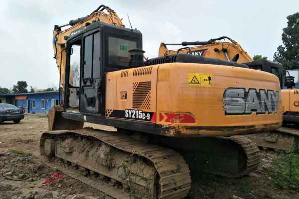 湖北出售转让二手3528小时2013年三一重工SY215C挖掘机