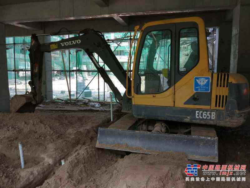 山东出售转让二手8000小时2012年沃尔沃EC55BPRO挖掘机