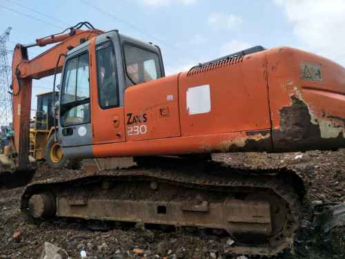 云南出售转让二手10744小时2007年日立EX230挖掘机