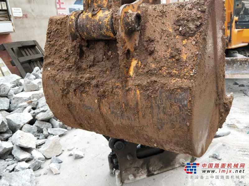山西出售转让二手2500小时2014年福田雷沃FR60V8挖掘机