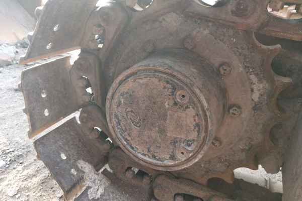 山西出售转让二手6000小时2011年福田雷沃FR60V8挖掘机