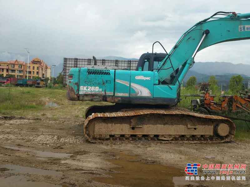 云南出售转让二手6583小时2011年神钢SK260LC挖掘机