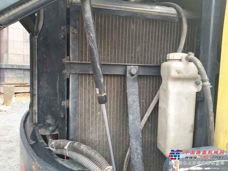 河北出售转让二手7000小时2010年现代轮挖R60W挖掘机
