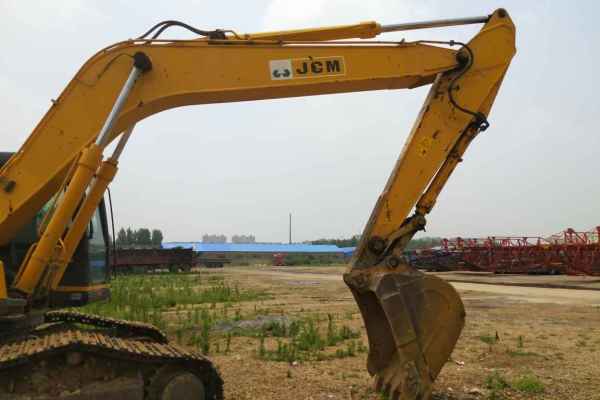 山东出售转让二手6000小时2012年山重建机JCM924D挖掘机