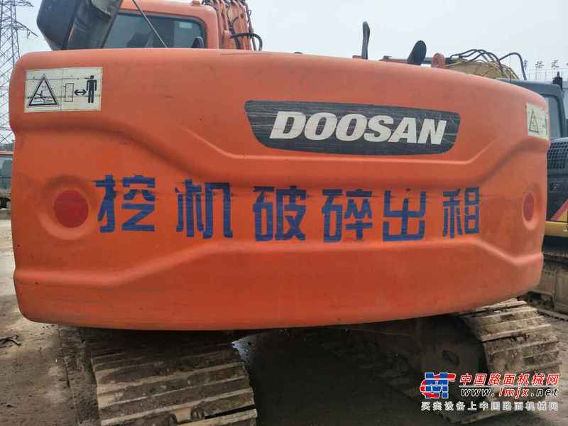 重庆出售转让二手5800小时2013年斗山DX150LC挖掘机