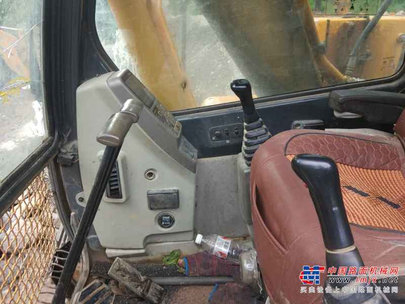 云南出售转让二手7360小时2013年现代R110挖掘机