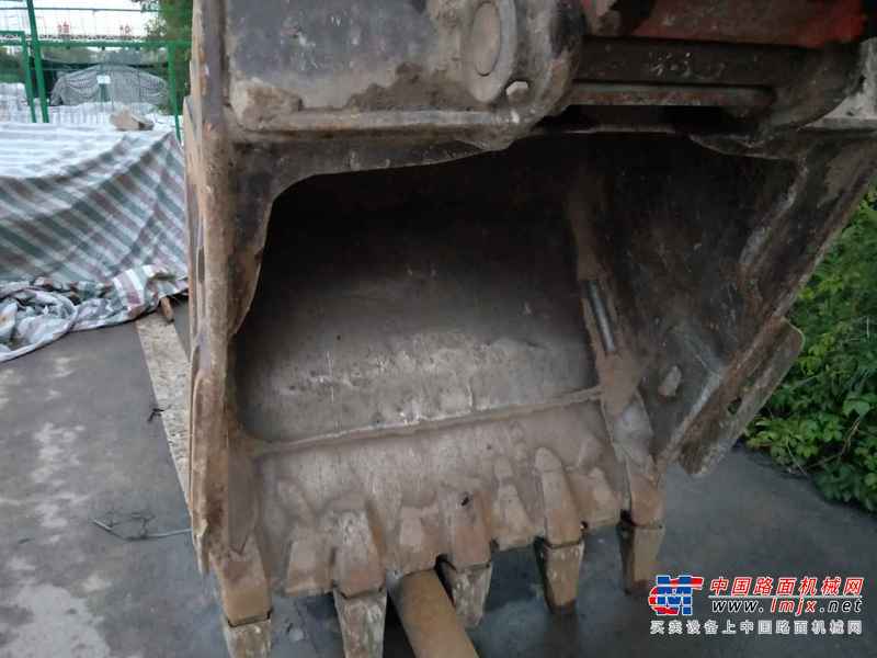 山西出售转让二手15000小时2009年日立ZX250LC挖掘机
