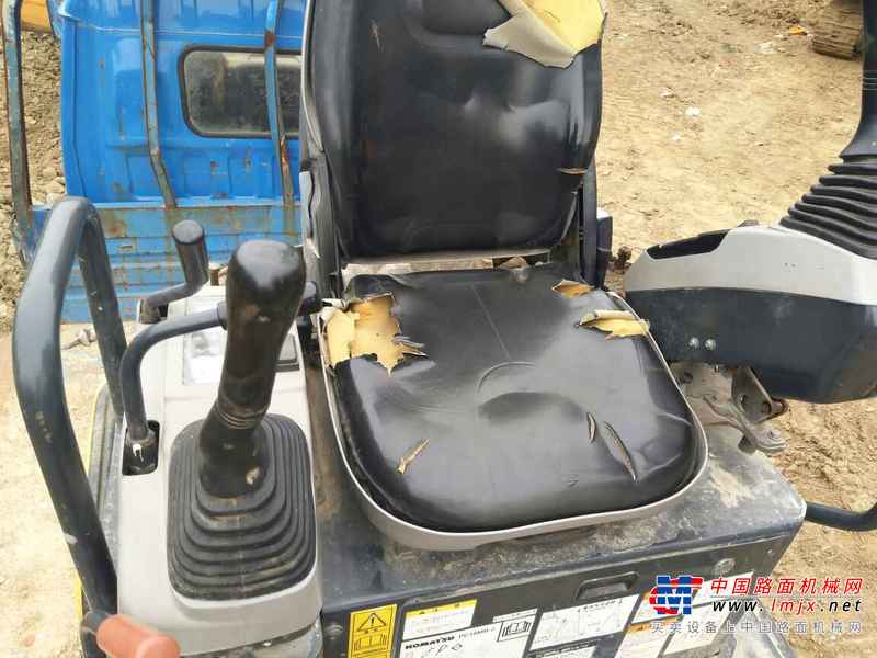 河南出售转让二手4000小时2010年小松PC18MR挖掘机