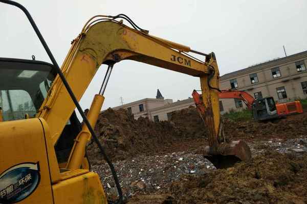 安徽出售转让二手5000小时2012年山重建机JCM907D挖掘机