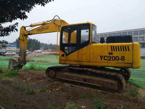 山东出售转让二手10000小时2009年玉柴YC135挖掘机