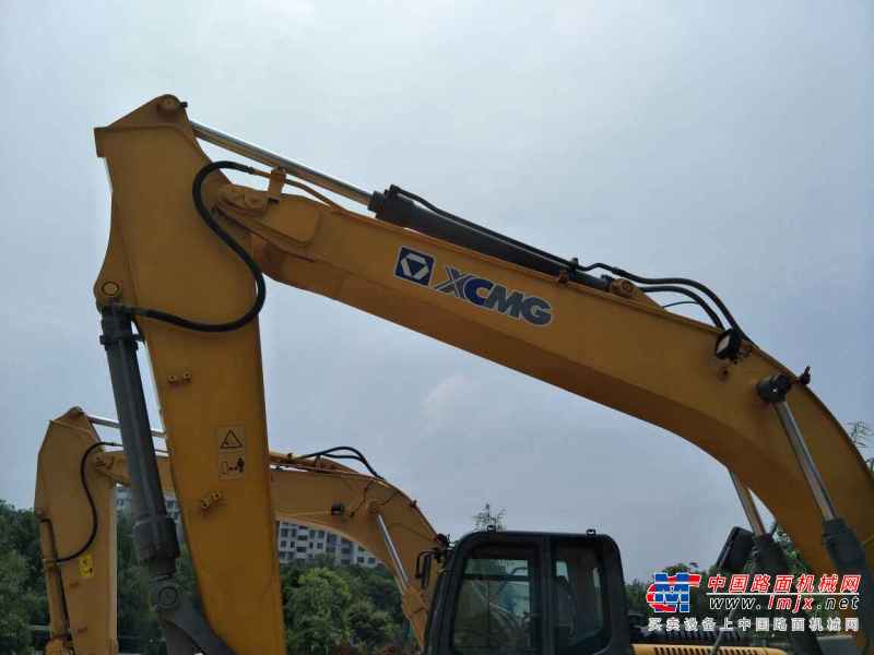 重庆出售转让二手200小时2011年徐工XG150b挖掘机