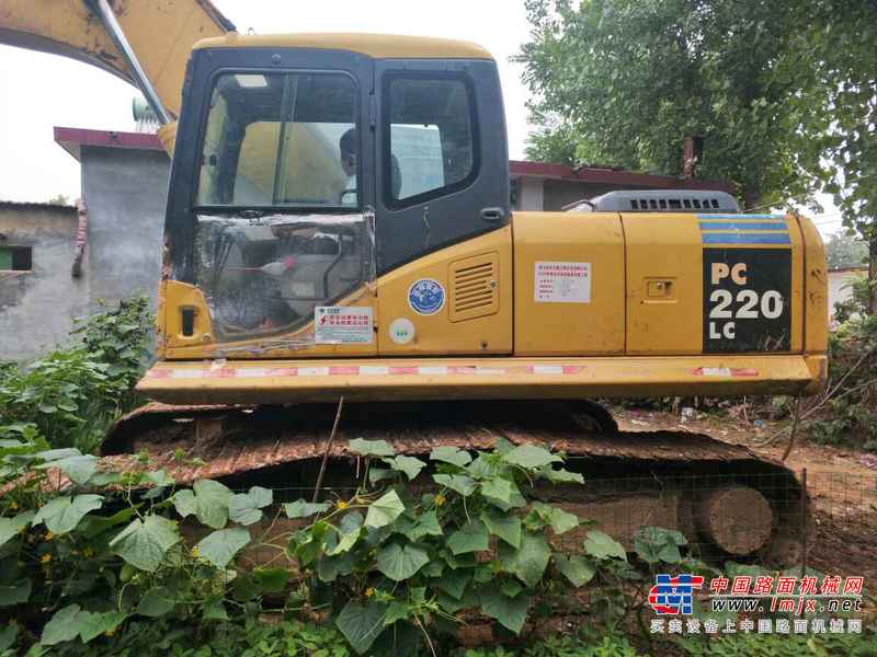 河南出售转让二手16000小时2007年小松PC220挖掘机