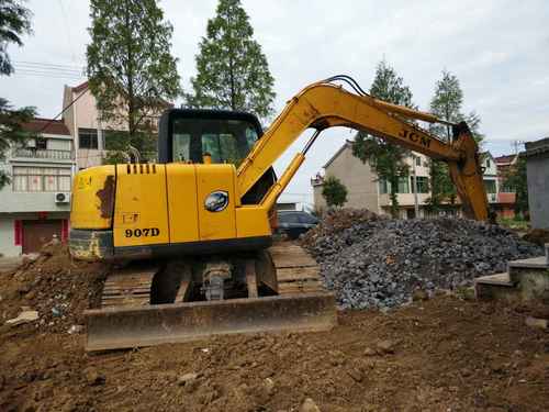 安徽出售转让二手7000小时2013年山重建机JCM907C挖掘机