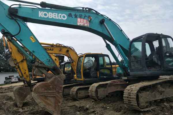 四川出售转让二手6523小时2011年神钢SK350LC挖掘机
