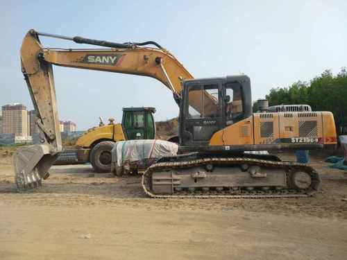 河南出售转让二手4000小时2015年三一重工SY215C挖掘机