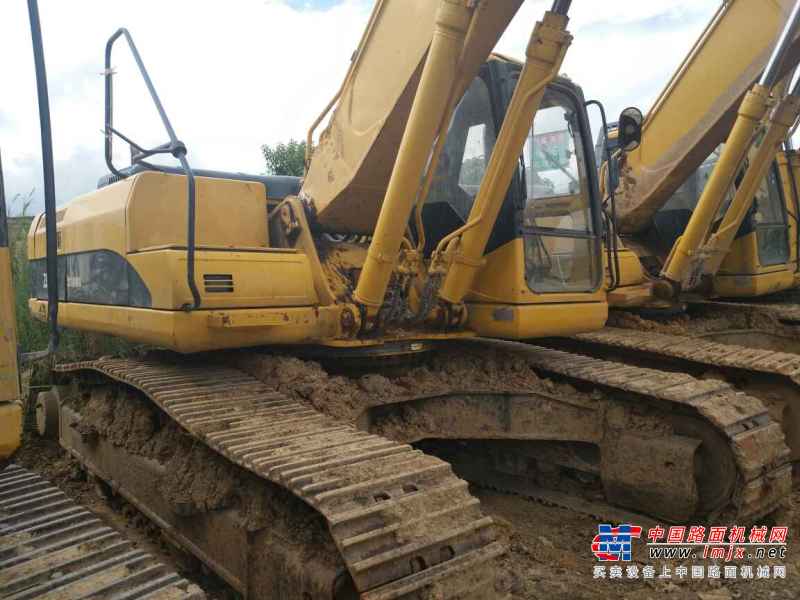 云南出售转让二手3000小时2013年中联重科ZE330E挖掘机