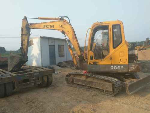 山东出售转让二手8000小时2011年山重建机JCM906D挖掘机