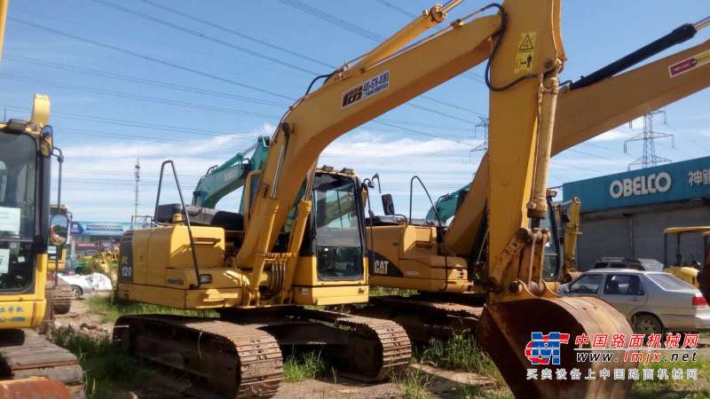 北京出售转让二手1700小时2012年小松PC120挖掘机