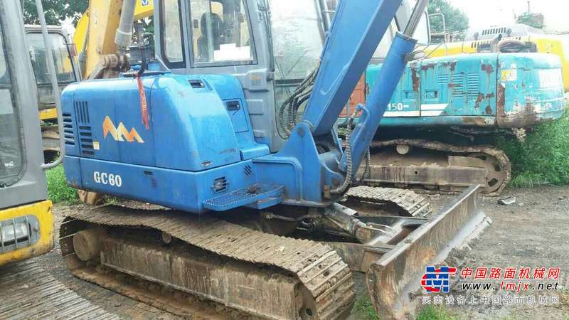 河北出售转让二手6000小时2010年山重建机GC60挖掘机