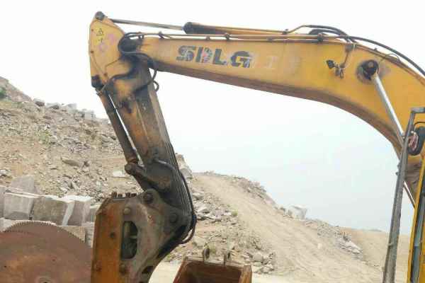 山东出售转让二手9000小时2010年临工LG6250挖掘机