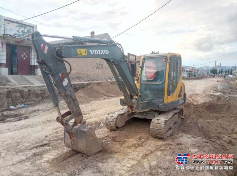 山西出售转让二手2300小时2013年沃尔沃EC55B挖掘机