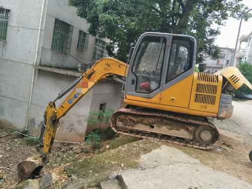 江西出售转让二手7600小时2010年徐工XE80C挖掘机